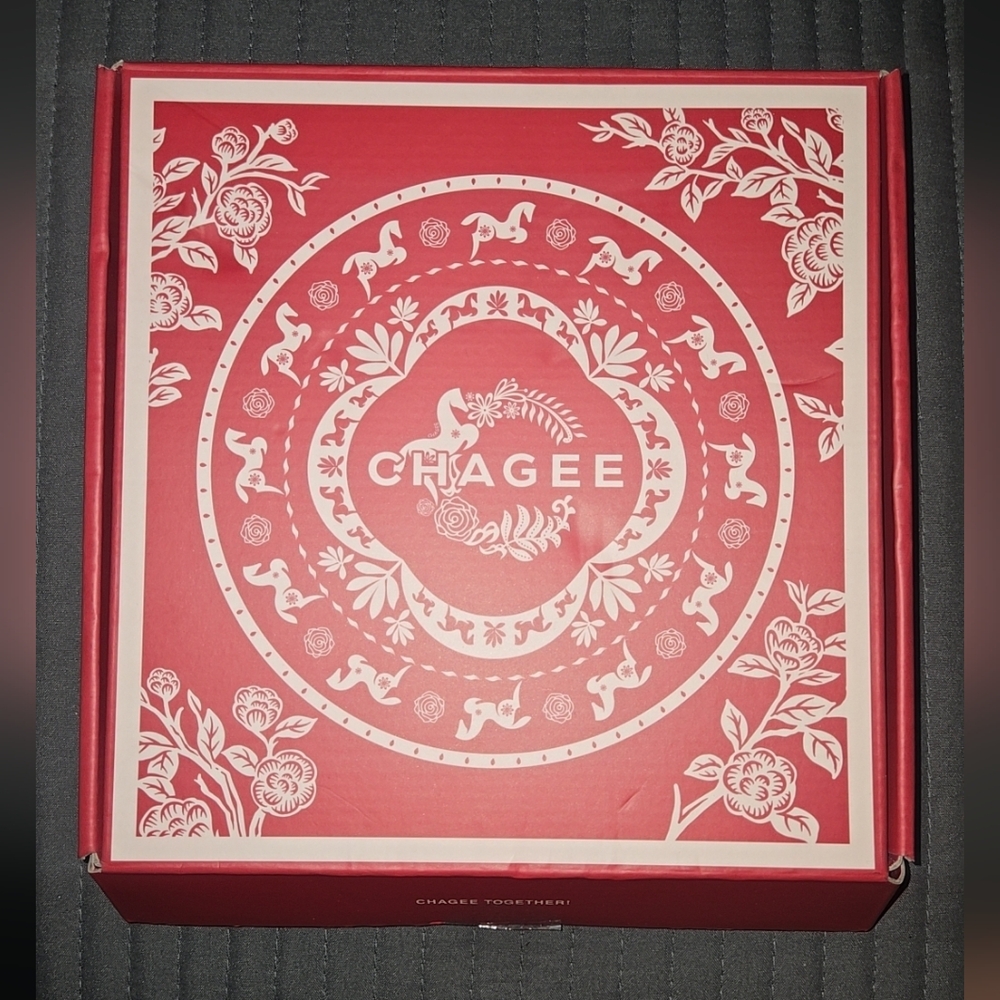 Chagee Scarf